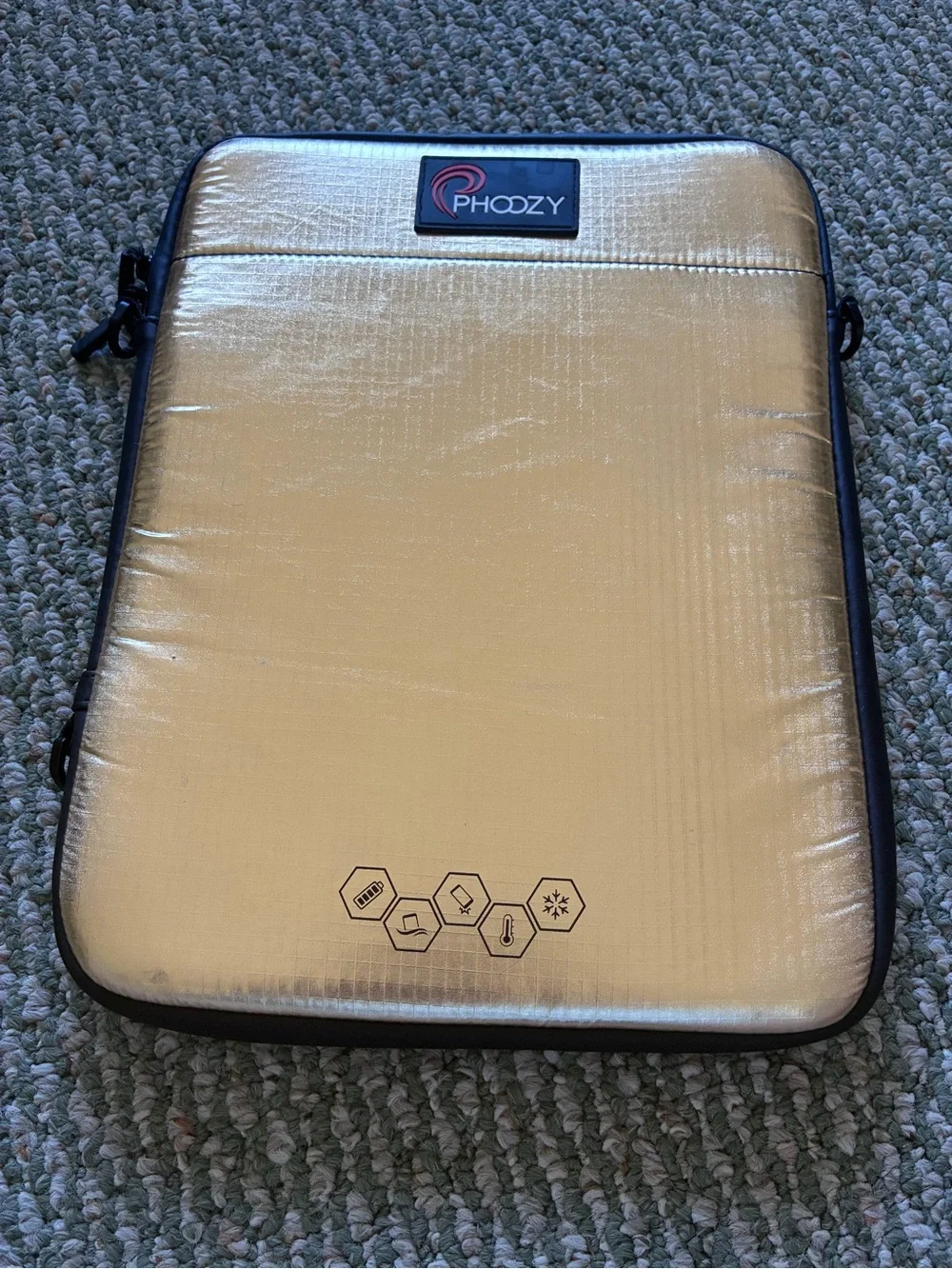 😎 Phoozy thermal bag for large tablet/laptop